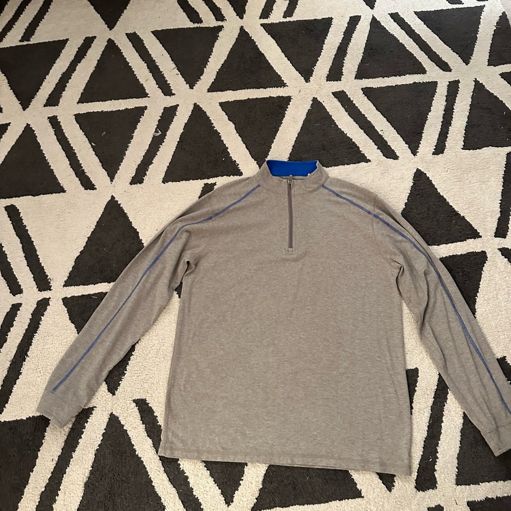 Tasc Grey Oak Carrollton Lightweight Quarter-Zip  size medium never worn